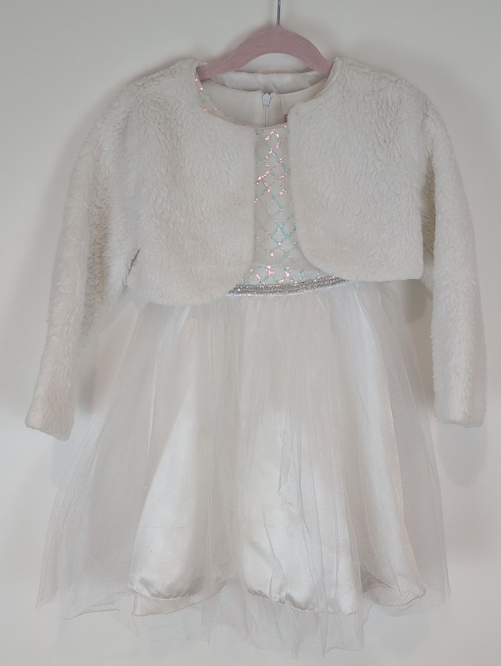 Pink&Violet White Sparkle Tulle Dress with Faux Fur Shrug Size 4